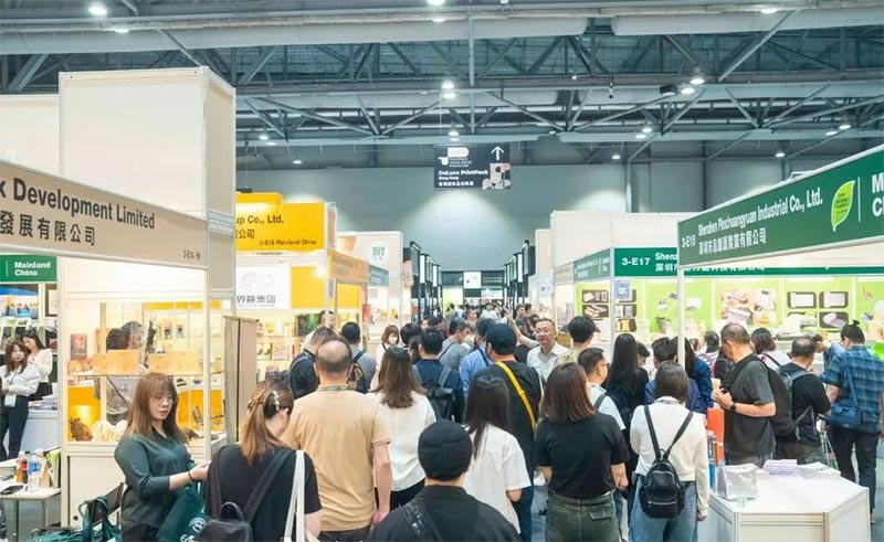 Jinde Packaging Debuts sa 2026 Hong Kong International Printing & Packaging Fair, Nangunguna sa Green Export Packaging Trend na may Flat Bottom Pouch Solutions